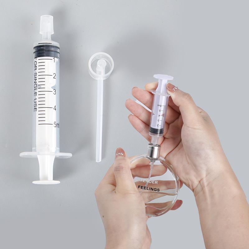2 шт. пластиковый диффузор для духов, шприц для дозирования, необходимые косметические инструменты