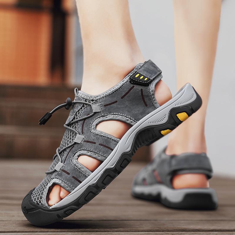 Fashion Summer Men Sandals Genuine Leather Mens Casual Shoes Outdoor Men Leather Sandals for Men Beach Shoes Roman Mens Shoes 46