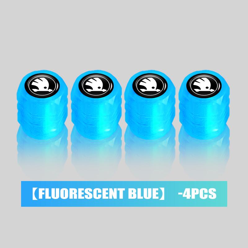 CXUX8 Luminous Tire Valve Caps Dustproof Tyre Valve Stem Fluorescent Night Glowing Car Decor For Skoda octavia a5 a4 mk1 2 fabia