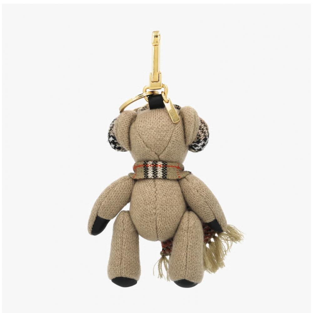 Burberry Брелок Томас Медведь Шарм 8115499 A2021