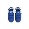 Nike MD Runner Тканевые Нескользящие Износостойкие Низкие Кроссовки для Бега Сине-Белые Для Младенцев и Малышей 652966-424