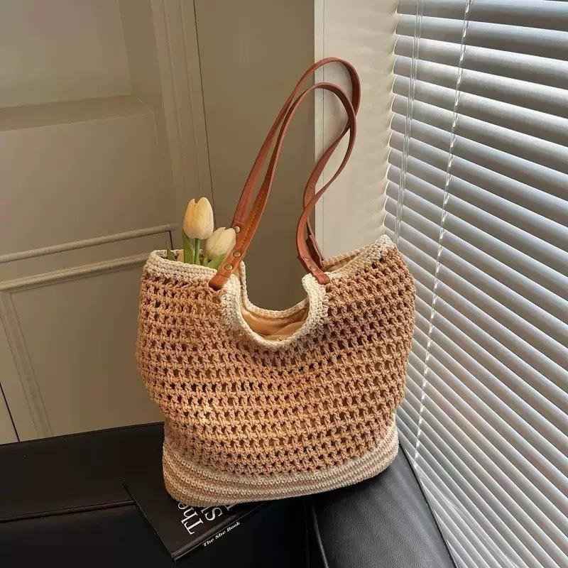 Large Capacity Hand-woven Bag Women's New Versatile Straw Woven Bag Leisure Vacation Shoulder Beach Tote Bag
