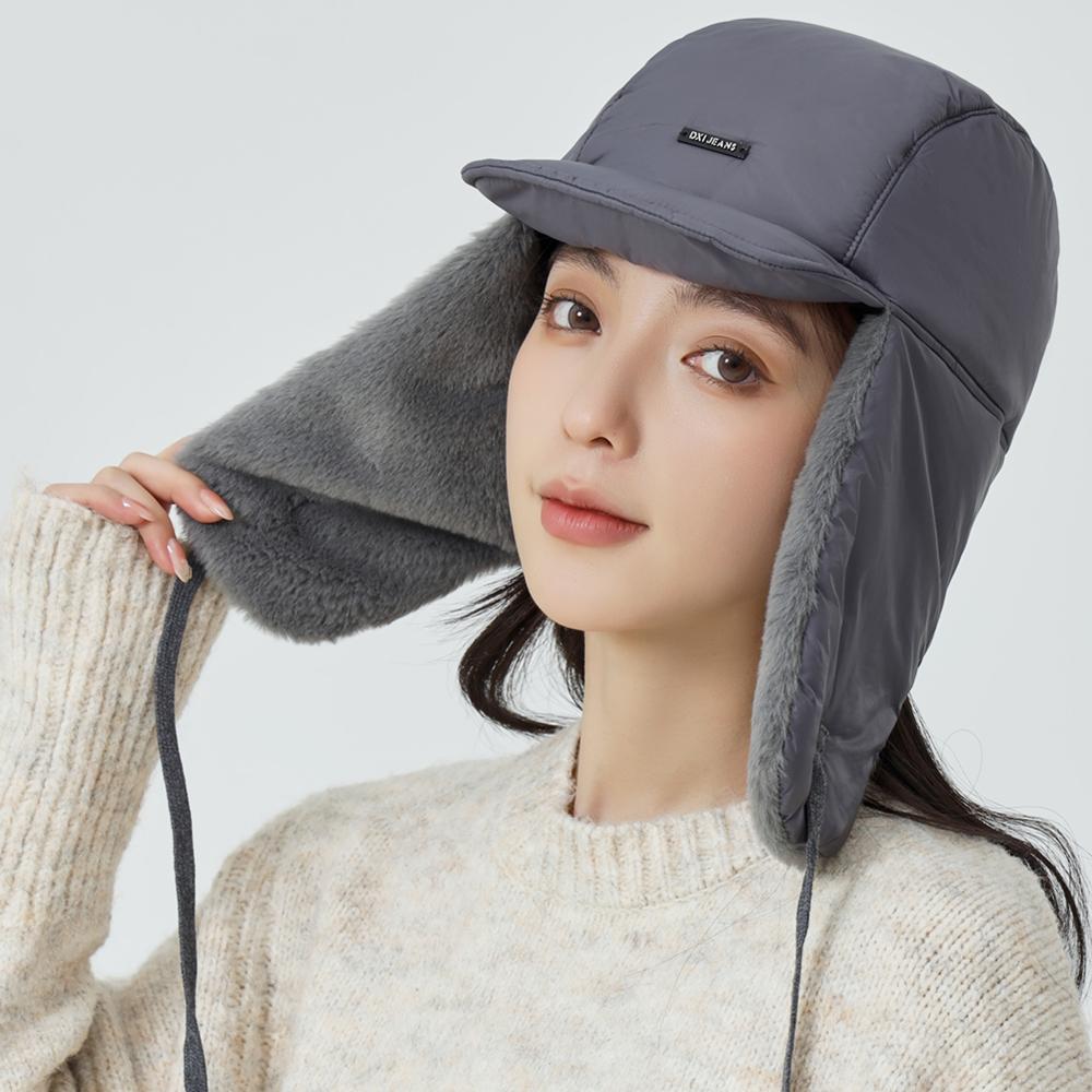 Новый стиль Мода Женская шапка-бомбер Зимняя теплая плюшевая меховая шапка Шапки в стиле пилота для женщин Ветрозащитная и морозостойкая шапка