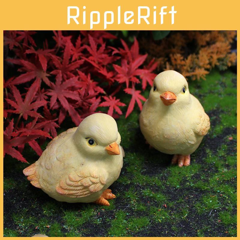Resin Animal Model For Yard Decoration With Adorable Chick Design For Micro Landscape