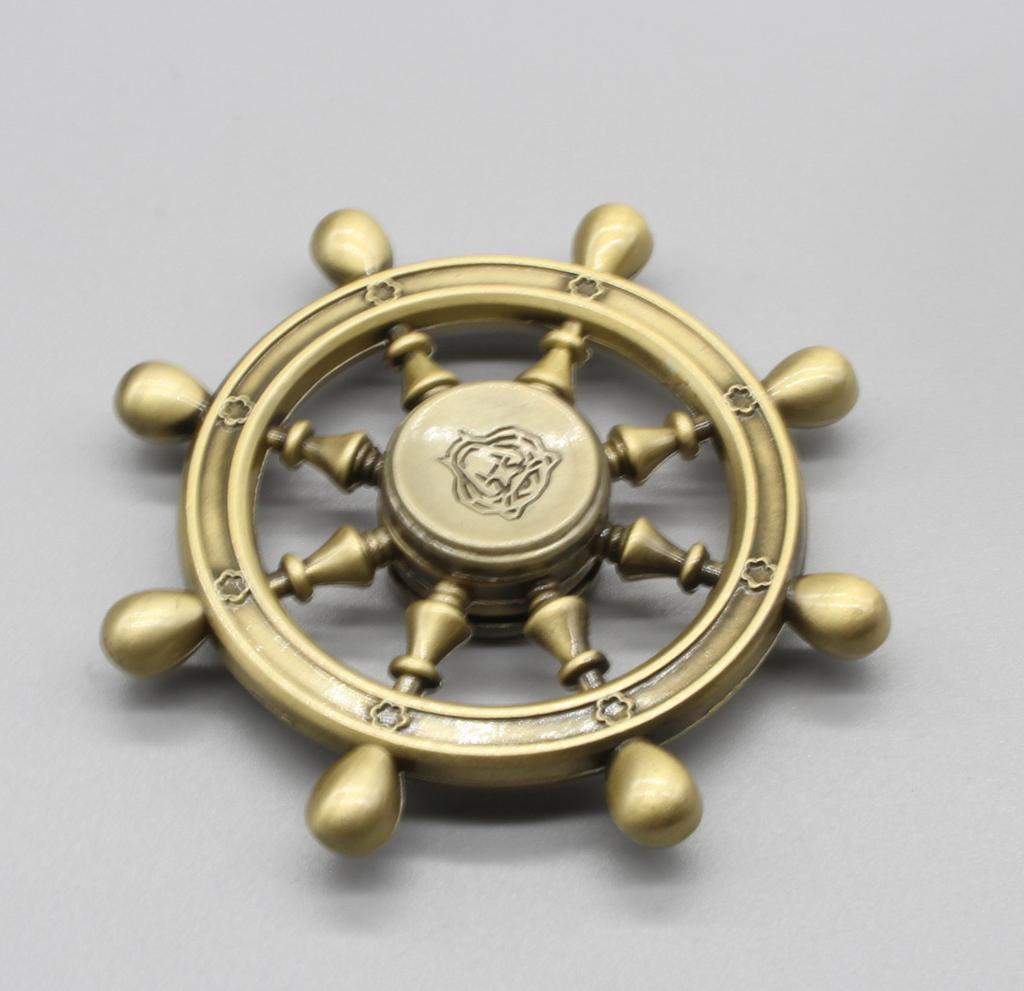 Fingertip Gyro Metal Toy Rotating Rudder Shape Colorful Gyro Pirate Ship Fingertip Gyro