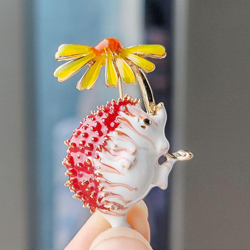 Капля масла, расписанная масляной эмалью, маленькая ромашка, ежик, значок в виде животного, многоцветная брошь на дополнительную одежду