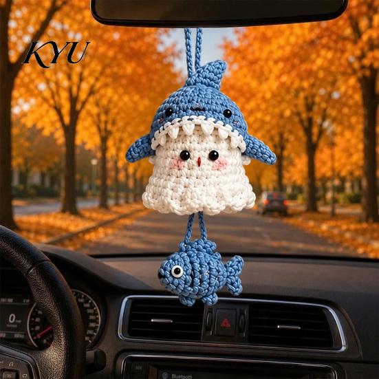 Halloween Gift Ornament Decoration Handmade Crochet Ghost Keychain, Cute Plush Animal Charm for Bags Fashionable Key Keys, Spooky Festive Knitted with