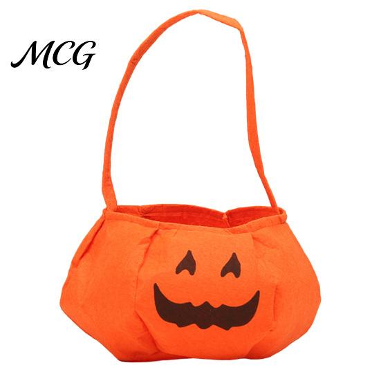 Large Capacity Candy Bag Halloween Pumpkin for Kids, Small Trick or Treat Bucket, Or Tote Soft Face Basket with Handle Party Decoration Child-friendly