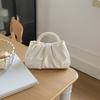 Сумка Pearl Wrist Cloud Bag Niche Design Temperament High-end Pearl White Pleated Small Bag Crossbody Bag Women