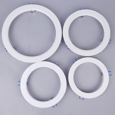 Светодиодные светильники Downlight Кронштейны для прожекторов Адаптеры для стоек для ламп Кольца для абажуров Отверстие Увеличить белые внешние рамки Вырезать корректирующие круги