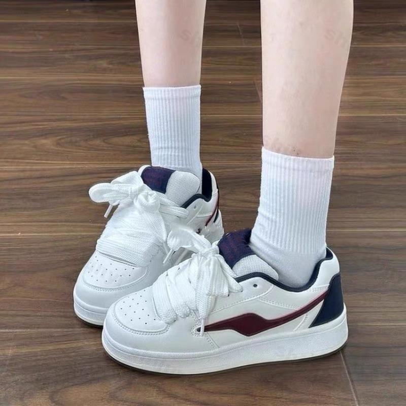 Модные женские кроссовки на платформе 2025 Весна Осень Новая мода Удобные Нескользящие Кеды для скейтборда Уличные С увеличением роста Повседневная обувь