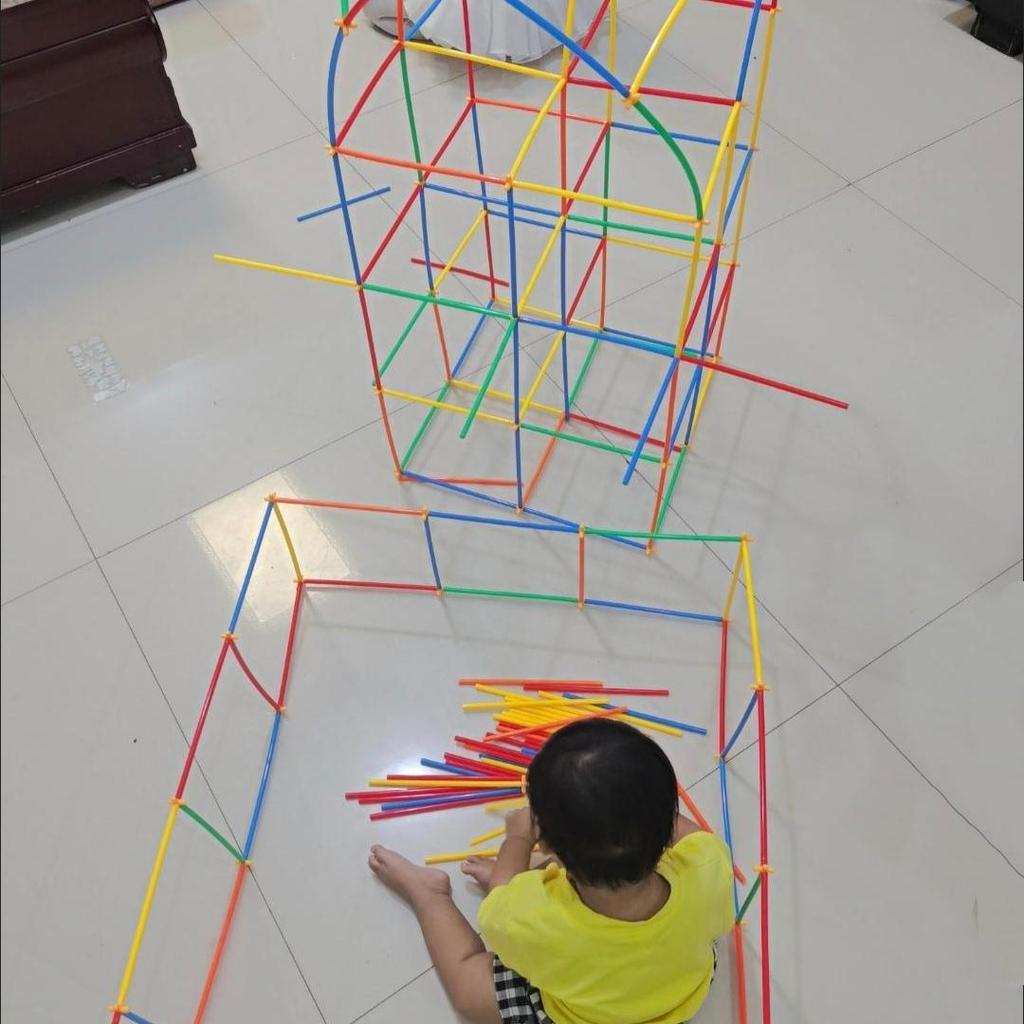 STEM Straw Builders Construction Set Large Pipe Connectors & Straws, Montessori Educational Toys for 3-10Year Olds