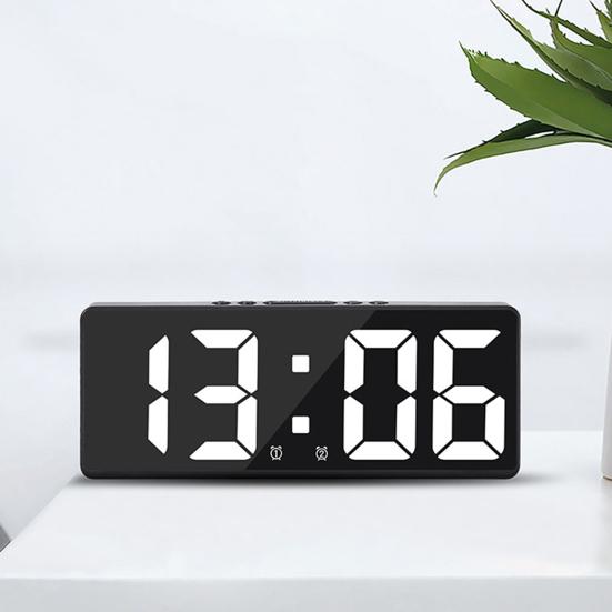 Temperature Display Large Screen Creative Decorative Anti-disturb Function Desktop LED Clock Electronic Alarm