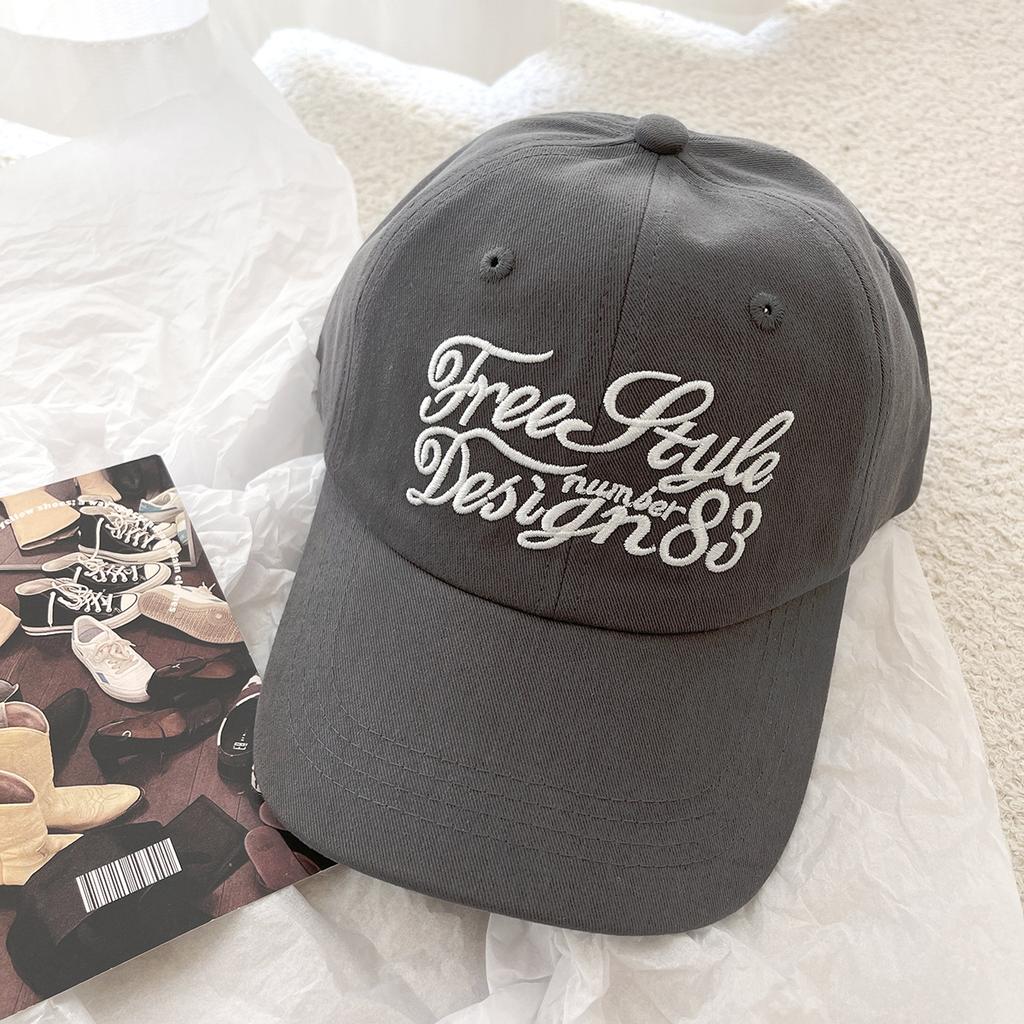 Spring and summer new large letter embroidered baseball hat for men and women couples outdoor versatile sunshade sunscreen cap