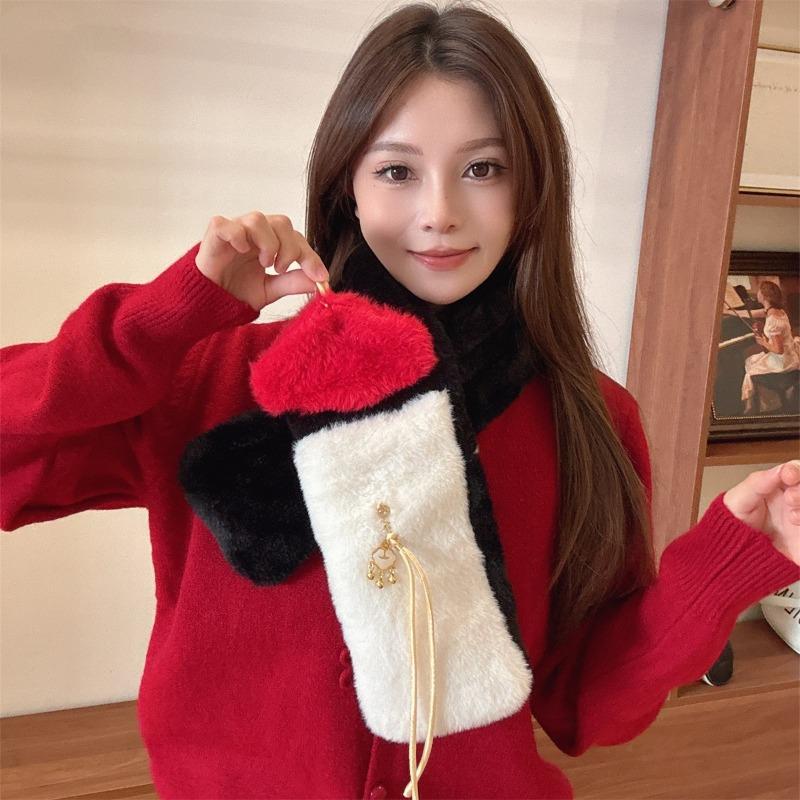 New Christmas Gift Cute Red Scarf Women's Winter New Warm and Versatile New Year's Day Plush Scarf