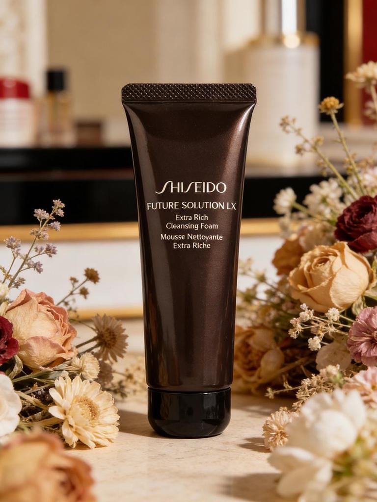 Shiseido Пенка для умывания Future Solution LX 50 мл