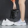 Универсальные кроссовки унисекс на толстой подошве для женщин 2025 Новая тенденция Сетчатые На шнуровке Дышащие Повседневные Спортивные Обувь Увеличенная Мягкость Для Ж