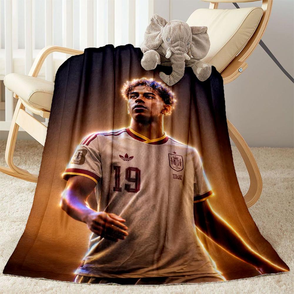 Lamine Yamal's Football Stars Unite: Lamine Yamal's Impact Blanket Warmthful Decor Perfect for Bedding Bed Picnics Four Seasons Universal Playful Desi
