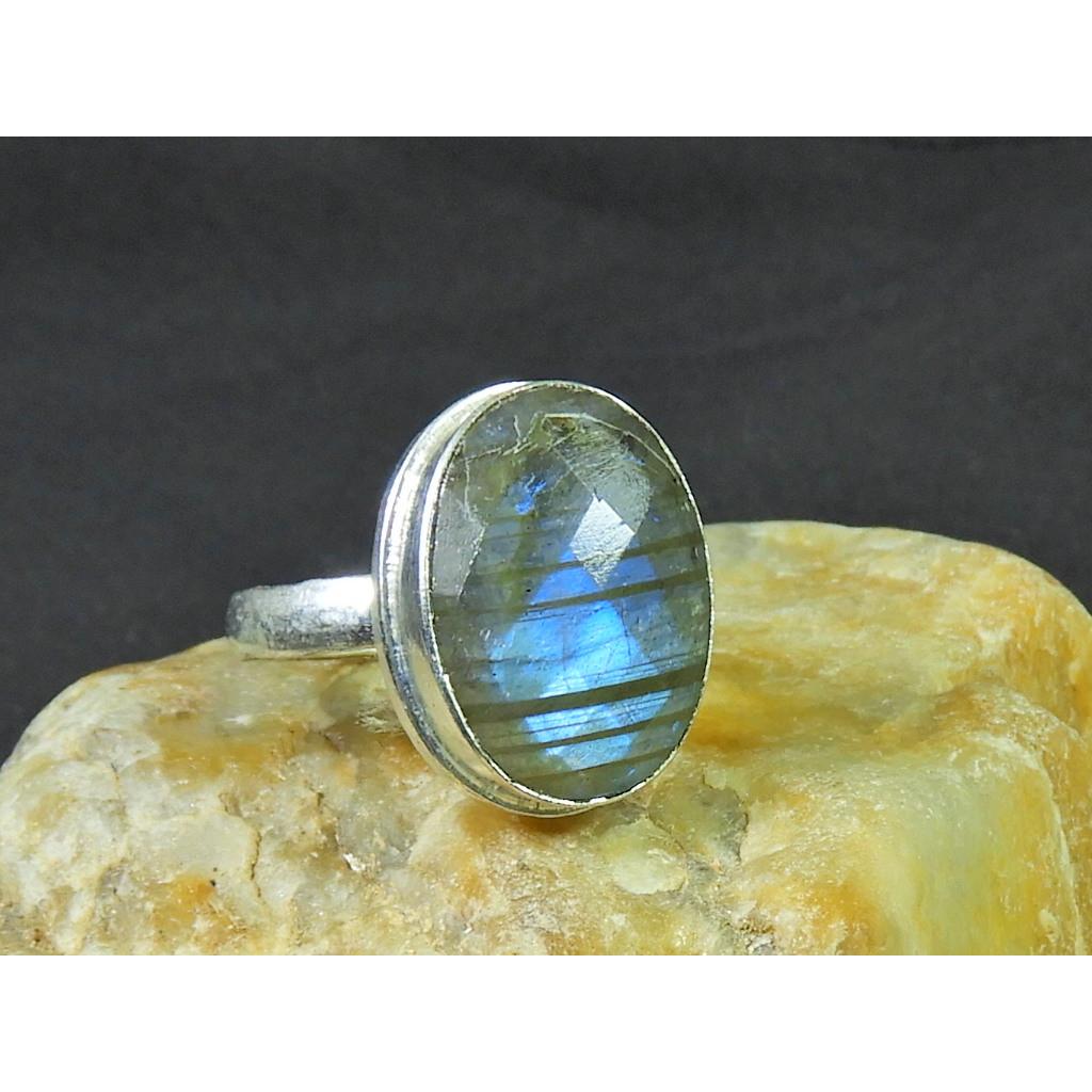 Винтажное кольцо ручной работы из стерлингового серебра 925 пробы с натуральным лабрадоритом овальной формы US-8.5 MK-102
