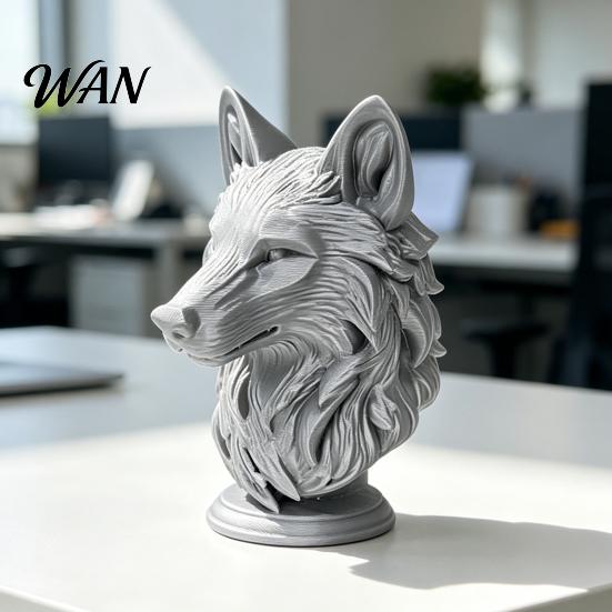Animal Head Sculpture 3D Printed Wolf Figurine, Realistic Statue with Round Desktop Ornament Base, Wild for Home Office Bookshelf Decor PLA Figurine