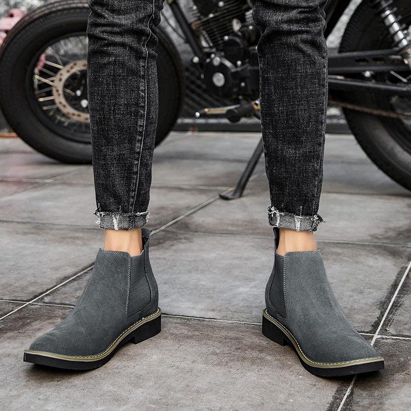 Новое поступление мужских кожаных ботинок 2024 года, классические мужские удобные мотоциклетные ботинки, рост +6 см, мужские повседневные туфли без застежек