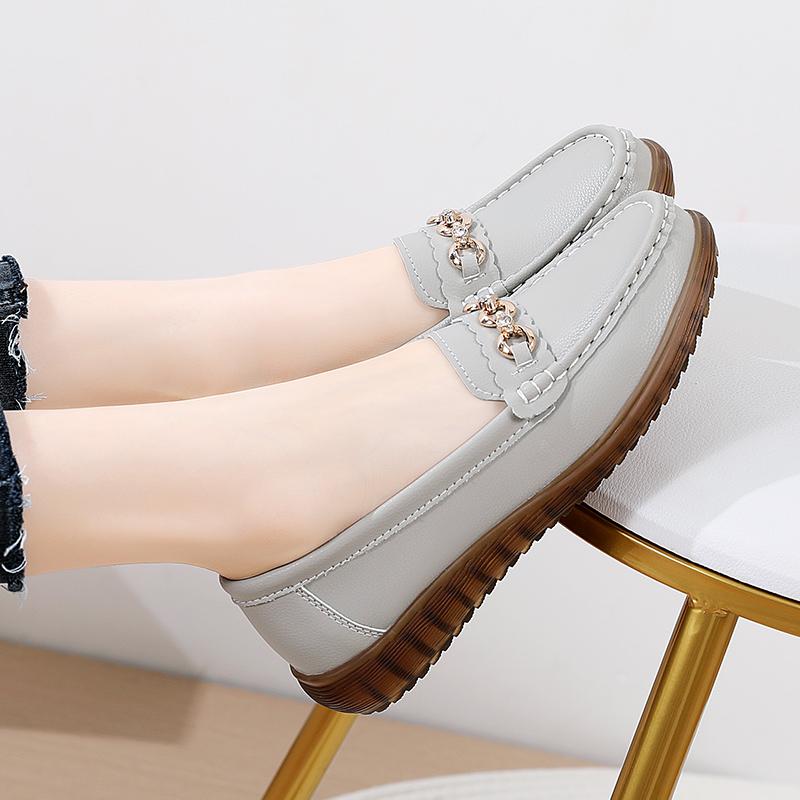Весенне-осенняя женская повседневная обувь из металлической кожи с мягкой лапшой и мягкой лапшой, женская кожаная обувь