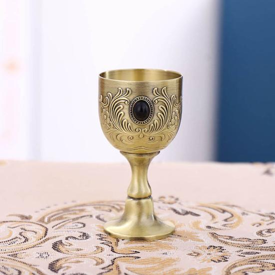 Embossed Cup Practical Retro Food Grade Metal Wine Cup Stunning Medieval Embossed Wine Goblet Embossed Cup for Restaurant
