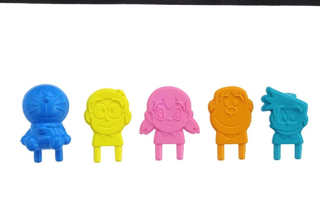 TAKARA TOMY Doraemon Life Game for 4 Players 6 Years Old and Up