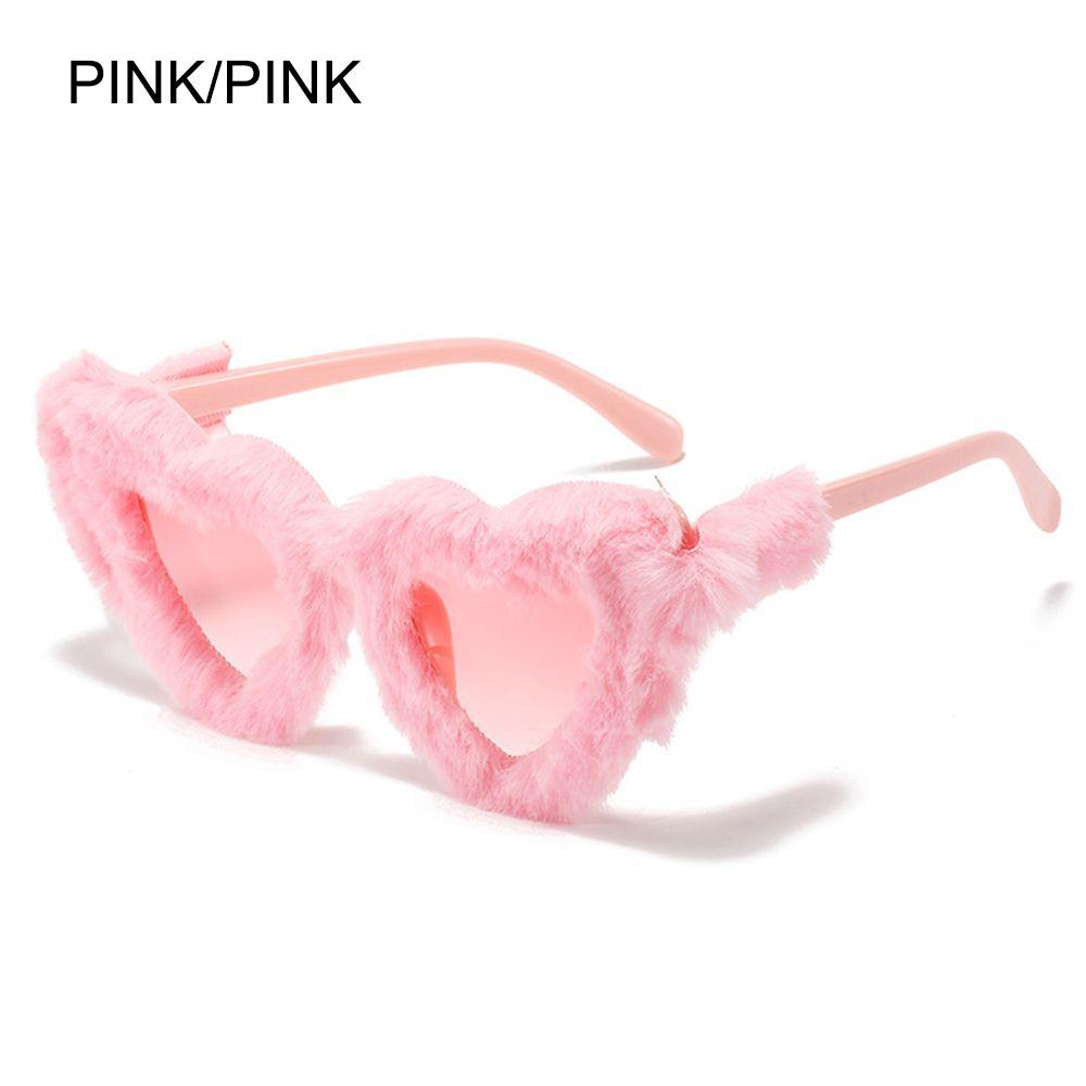 Retro Fashion Love Heart Sunglasses Clout Goggle Women Plush Decor Sunglasses Eyewear Ladies Shades Heart-Shaped Sunglasses