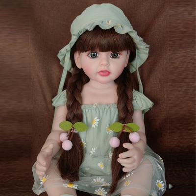 55 см Реалистичные куклы Reborn Baby Girl Мягкая виниловая имитация всего тела Кукла может войти в воду Парик Волосы Куклы Betty Baby с платьем Daisy Boneca Reborn