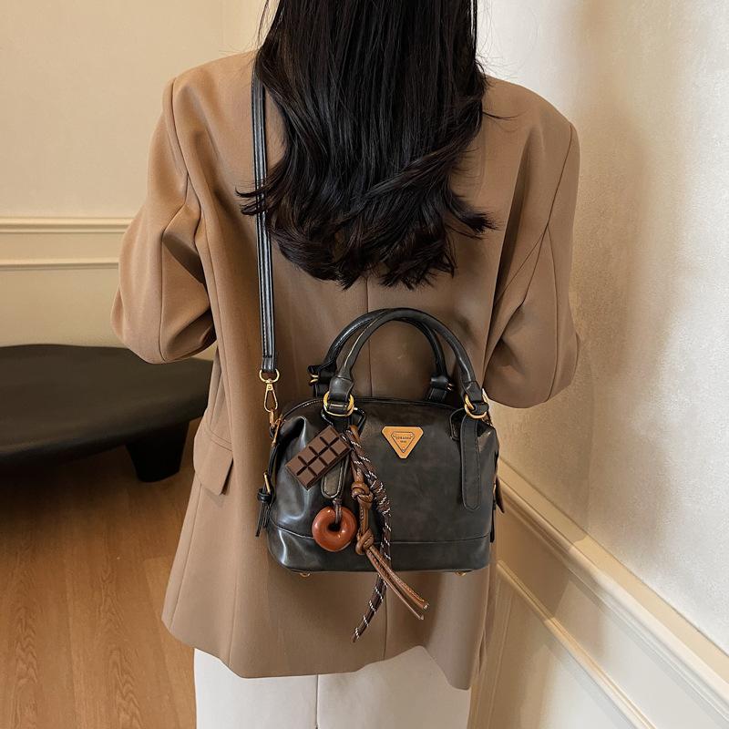 Premium Portable Small Square Bag Retro Fashion Casual Shoulder Bag 2025 Autumn and Winter New Trendy Messenger Bag
