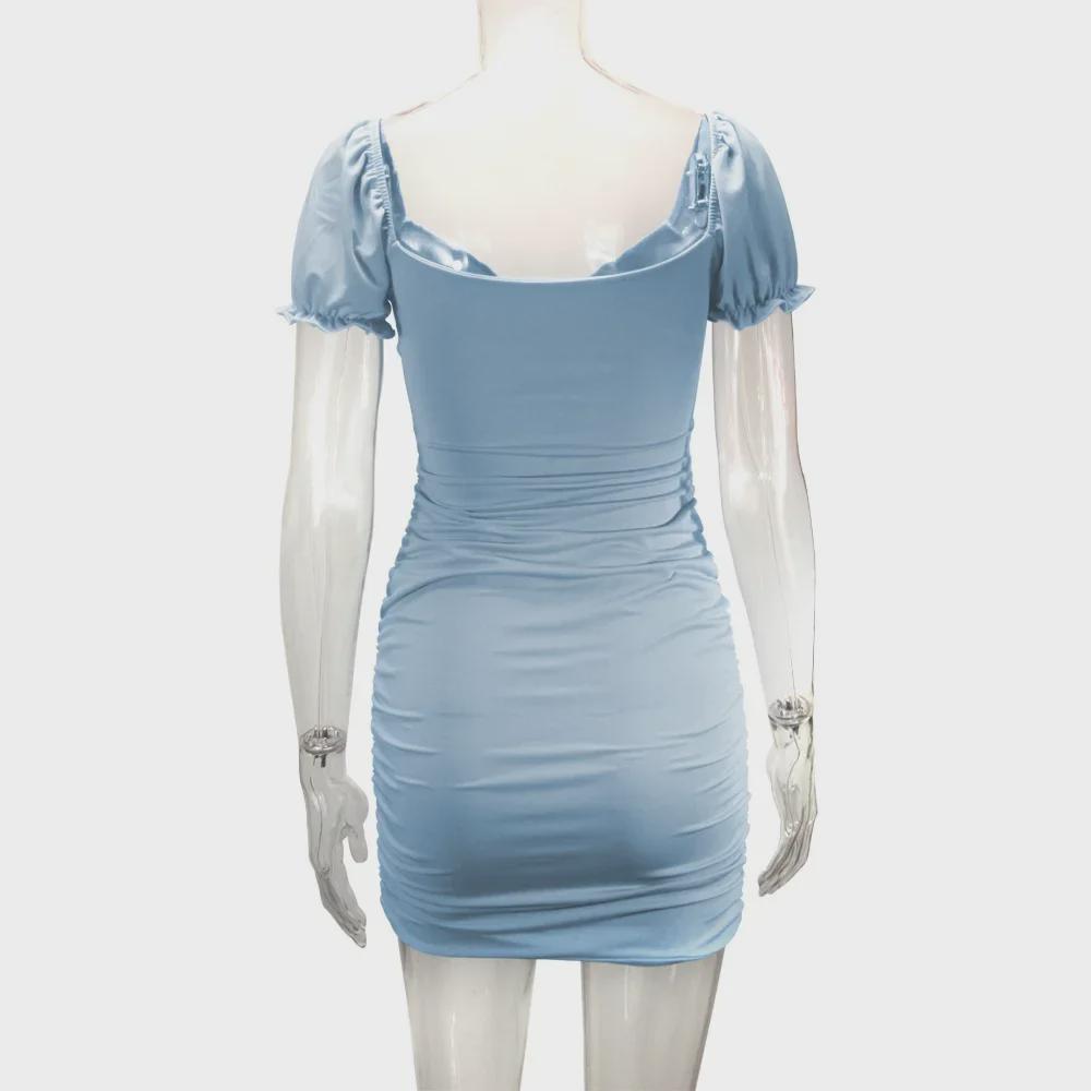 Элегантное платье 2025 года с ажурными плиссированными рукавами-фонариками на бедрах — европейский и американский стиль для женщин