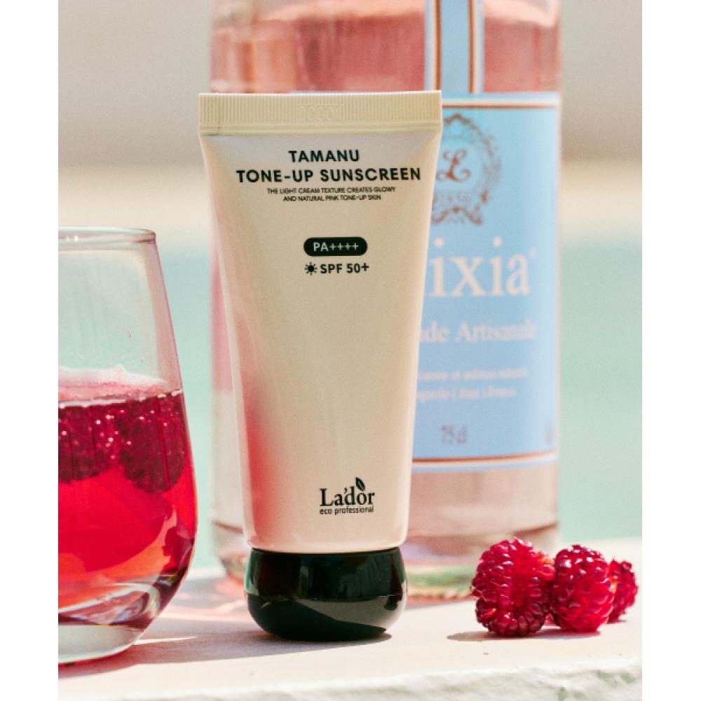 Lador [подарок-брелок] Солнцезащитный крем Tamanu Tone Up 50 мл