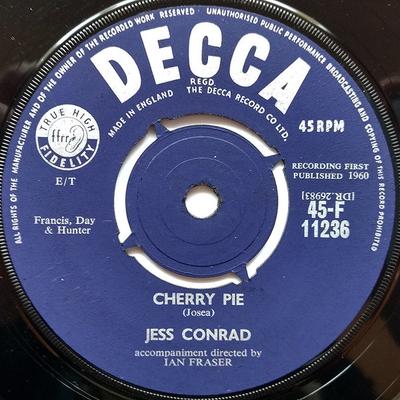 7-дюймовая пластинка ДЖЕСС КОНРАД - Cherry Pie 45F11236 Decca 1960 Великобритания Рок Б/У