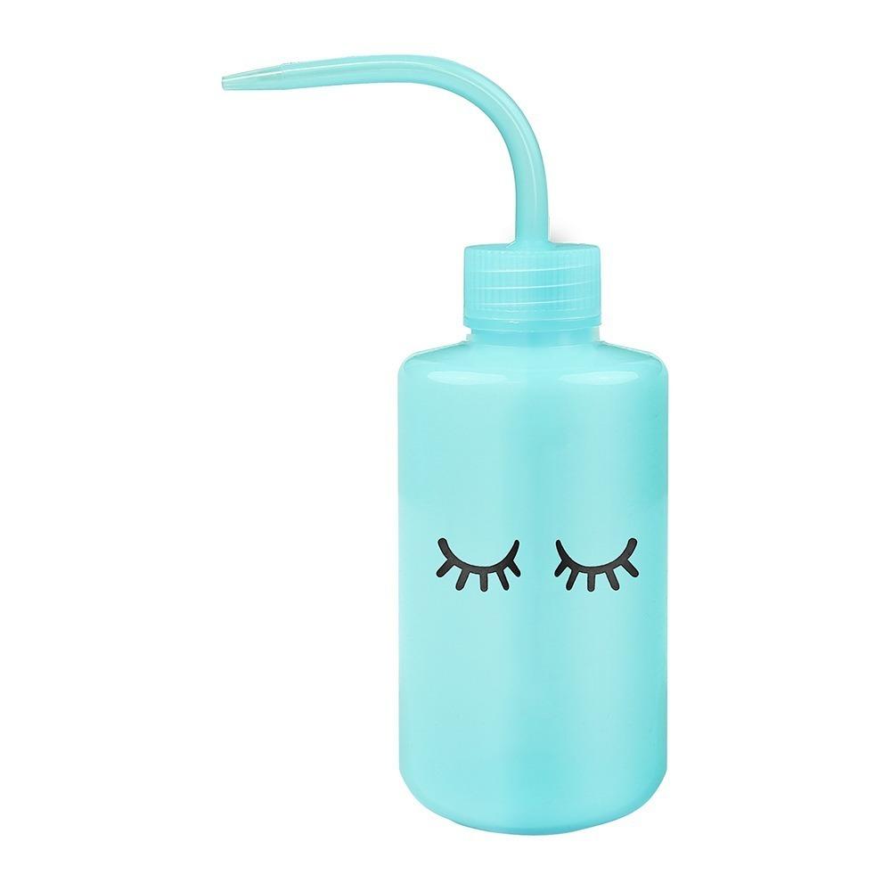New Safety Rinse 250ml Water Squirt Bottle Plastic Watering Tools Wash Bottle Measurement No Spill Squirt Bottle Makeup Supplies