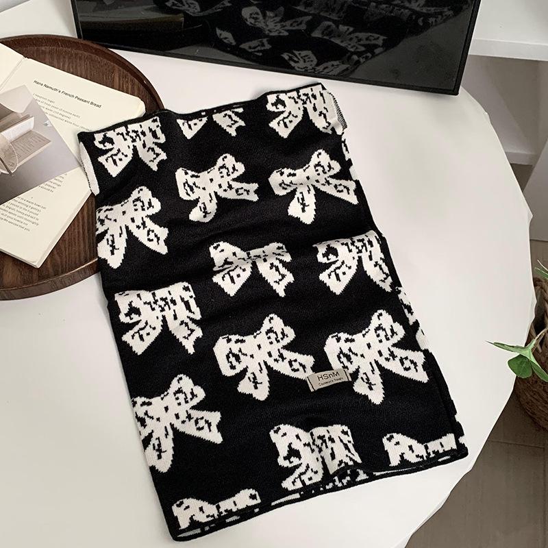 Leopard Neckerchief for Autumn Winter Windproof Old Proof Fashion Scarf Imitation Cashmere Leopard Print Versatile Neck Cover