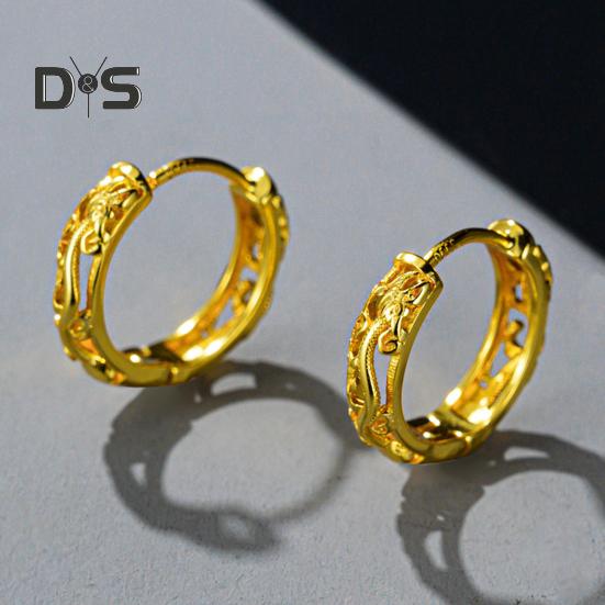 1 Pair Unisex Huggie Earrings Hollow Out Dragon Emboss Polished Golden Round Hoop Earrings Adult Ear Jewelry for Club Party