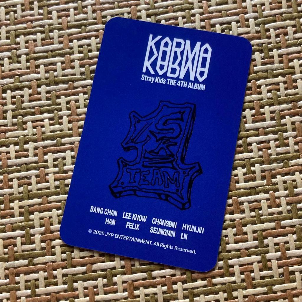 [USED] Stray Kids KARMA Pop-Up Uniform Trading Card Bang Chan