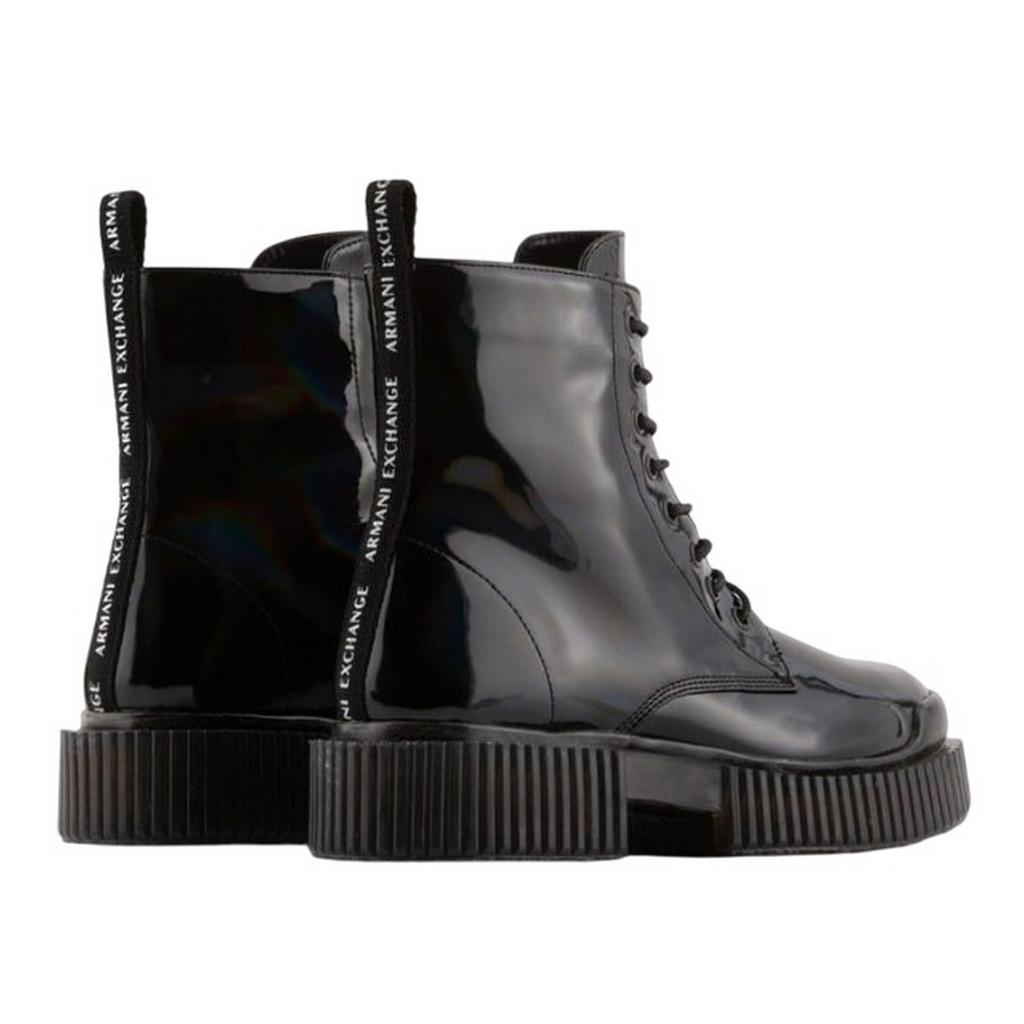 Женские кожаные ботильоны Armani Exchange