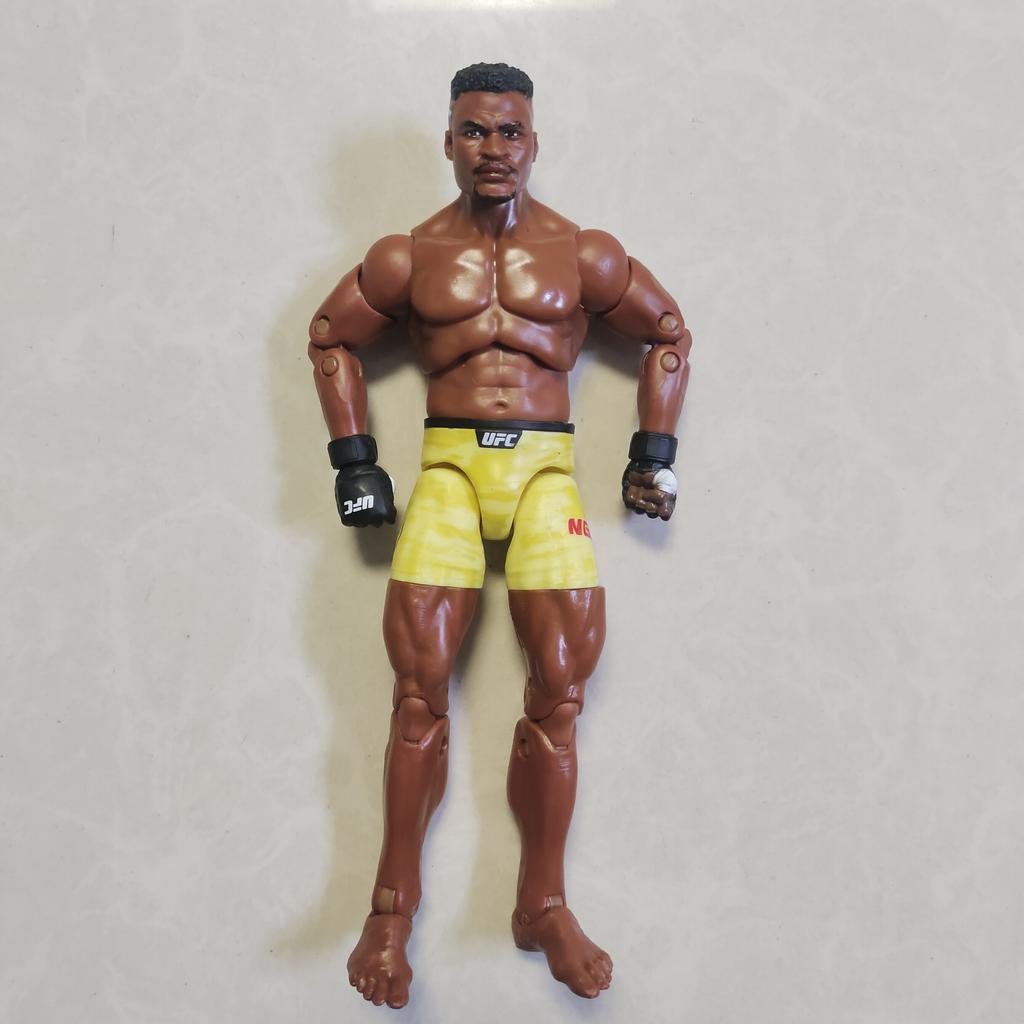 Официальные шарнирные фигурки бойцов и рестлеров AEW, UFC, WWE, высотой 16 см, официальные коллекционные игрушки и украшения для рабочего стола