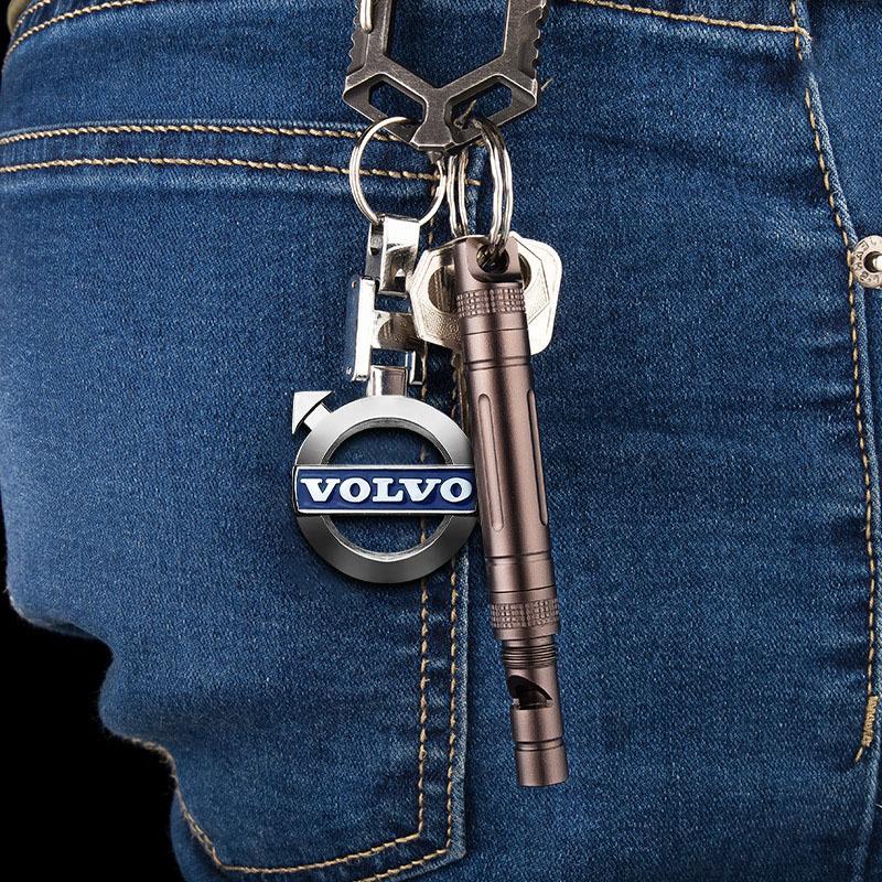 Металлический брелок с фирменным логотипом Volvo для улучшенной эстетики, совместим с различными моделями