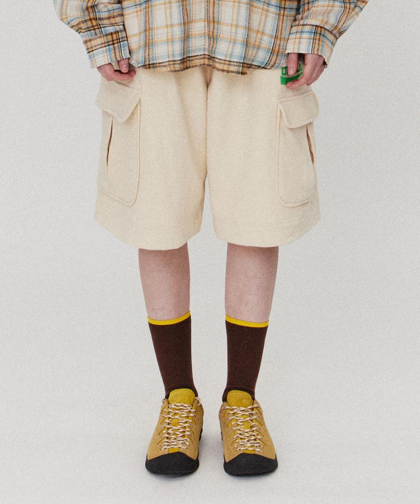 GOLDEN SUNSHINE Golden Cargo Sweat Shorts_Ivory