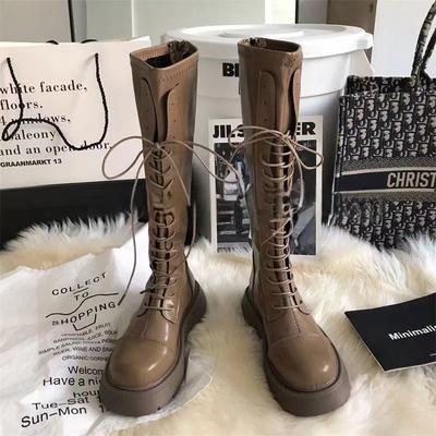 Ботинки Женские Ботинки Рыцаря 2025 Осень и Зима Новые Белые Ботинки на Платформе Толстые Ноги Шнуровка Высокие Ботинки Мартин