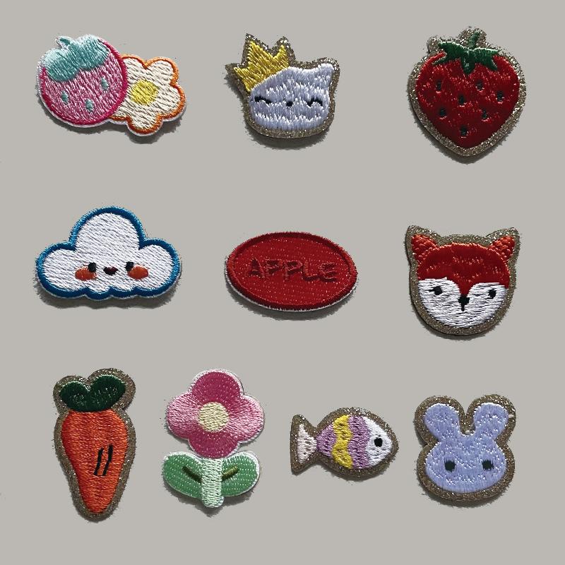 Rabbit Carrot Fox Fish Self Adhesive Clothing Patch Embroidery Thermal Patches DIY Heat Transfer Stickers Garment Accessory Fashion New