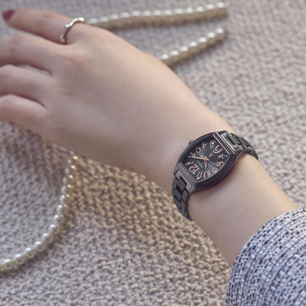SEIKO LUKIA Happy Collection Женские Солнечные Радиоуправляемые Часы Модель SSQW101 Полностью Черные Титановые