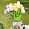 Искусственный цветок тюльпана Real Touch 13,7" ПУ Искусственные тюльпаны Реалистичные поддельные тюльпаны с длинным стеблем для свадебного домашнего центра стола Декор весеннего сада