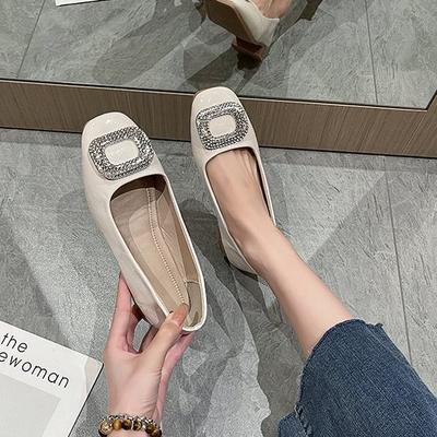 Французские красивые туфли-лодочки женские 2025 осень новые модели с юбками толстый каблук квадратный носок темперамент универсальные национальный стиль средний каблук леди