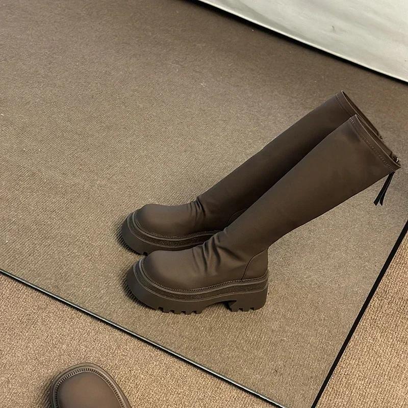 Мода Новые женские сапоги на платформе до колена Модные длинные сапоги с застежкой-молнией сзади Рыцарь Осенне-зимние женские туфли на толстом каблуке