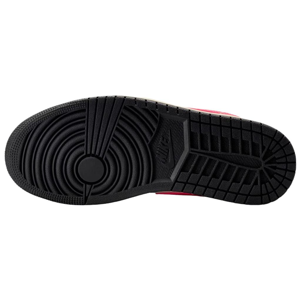 Женские кроссовки Air Jordan 1 Low Pale Ivory Black Muslin Кремовые Розовые DC0774-107