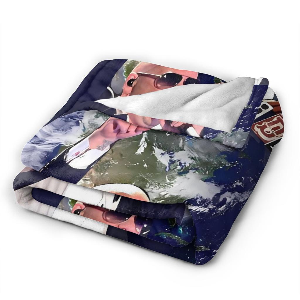 Mr Worldwide Love Pitbull Blankets Travel Office Flannel Throw Blanket For Couch Chair Super Soft Custom Quality Bedspread